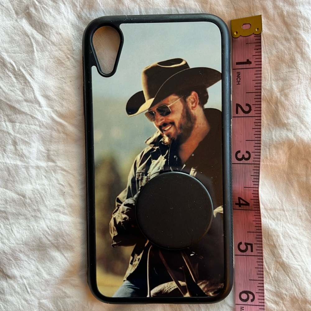 iPhone Rip Wheeler Yellowstone phone case with pop socket
F